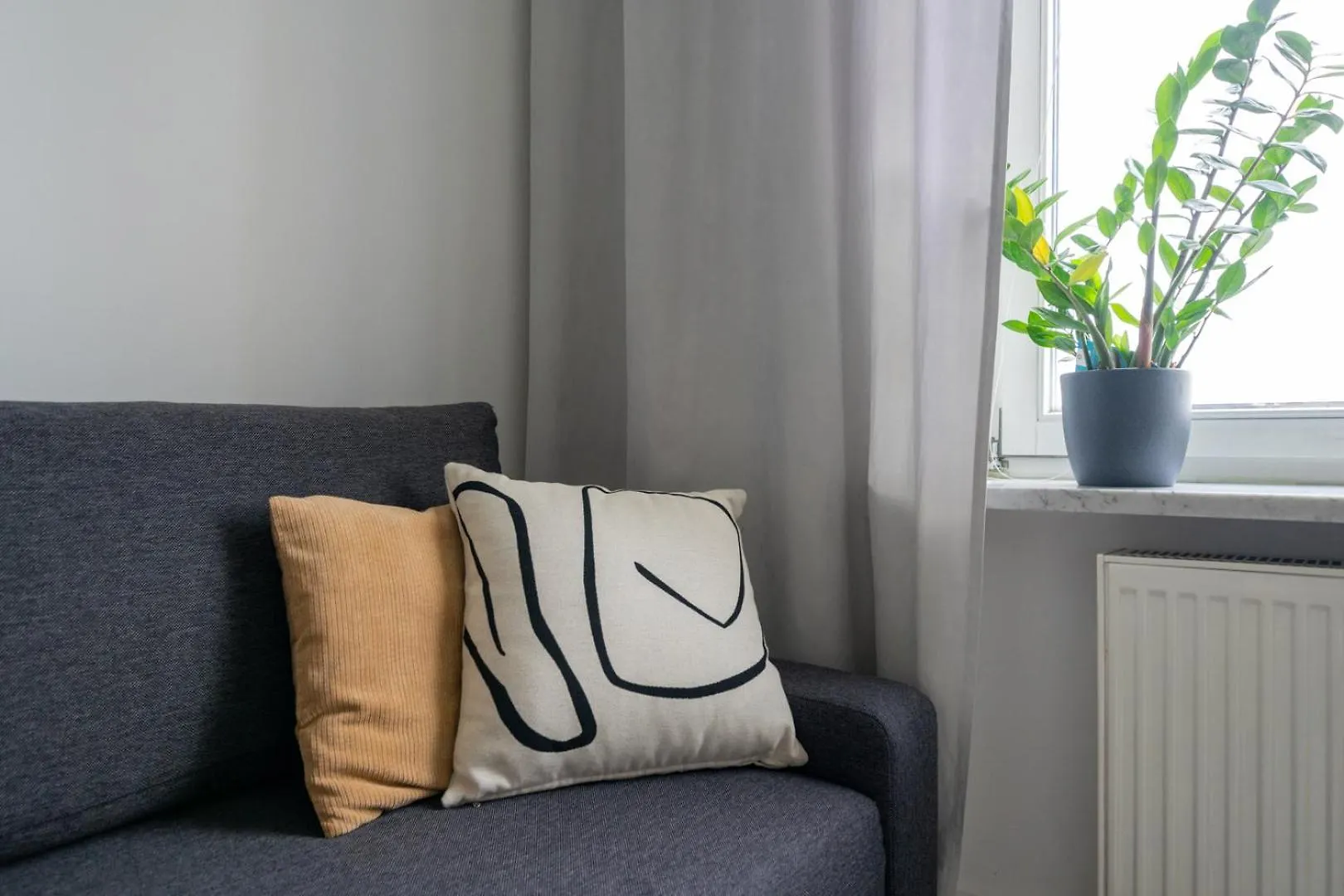 Srodmiescie Apartment - 8Th Floor, Workspace, Tram - By Rentujemy Warsaw 0*,  Poland