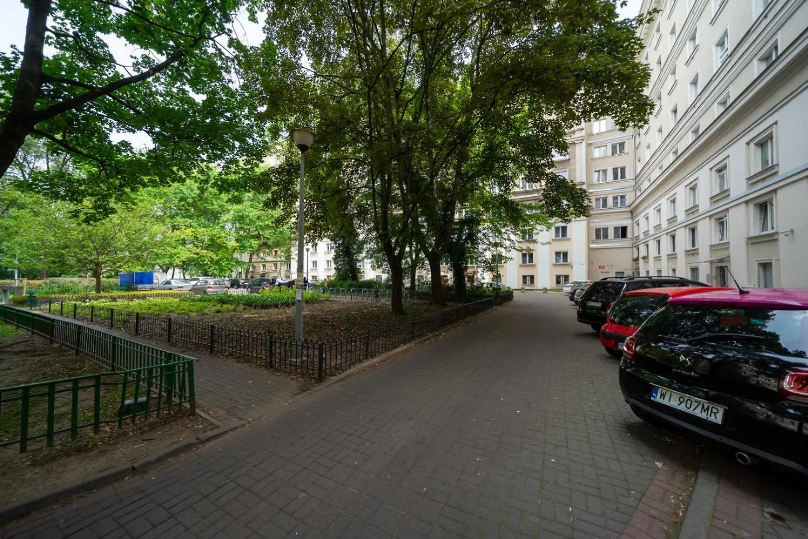 Srodmiescie Apartment - 8Th Floor, Workspace, Tram - By Rentujemy Warszawa